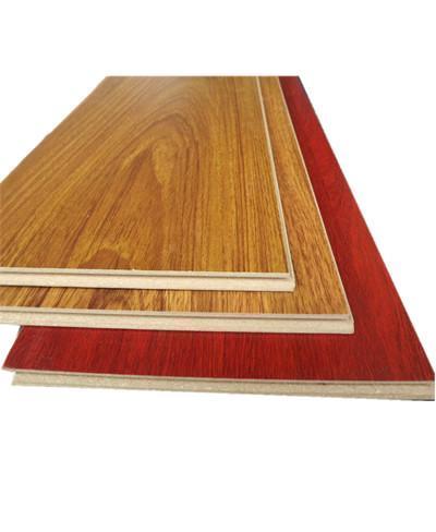 新品强化复合地板中高密度板地板基材上市
