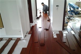 家庭装修先铺木地板还是先装门 门和地板装修顺序的利弊分析